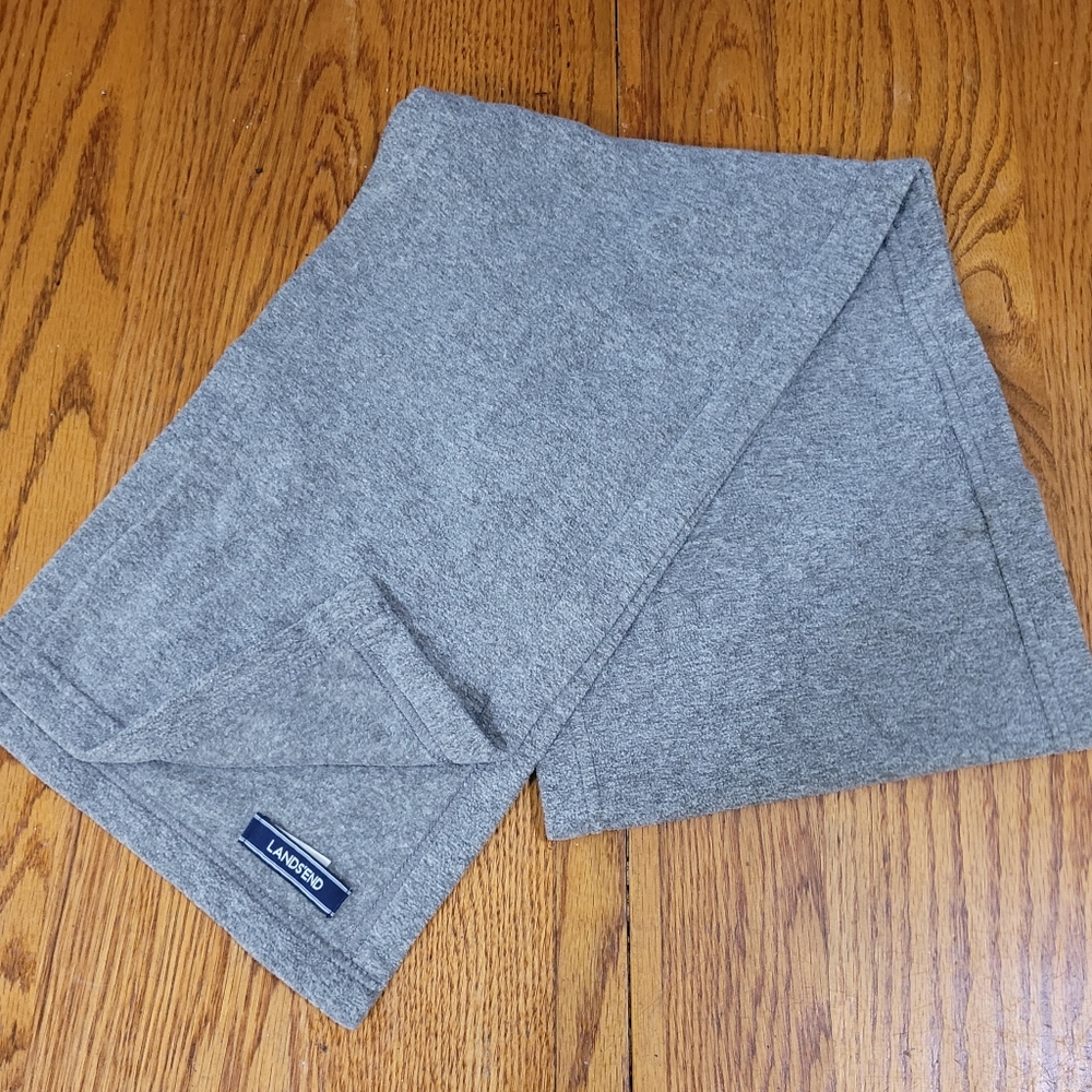 Land's End Unisex Heather Gray Fleece Scarf